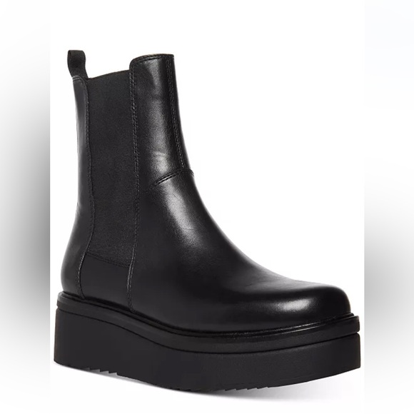 Steve Madden Shoes - Steve Madden Clarisa black leather platform boots